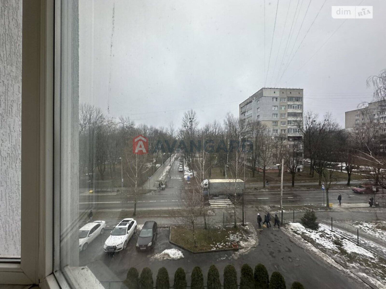 3 ��. ��������, 140/76/18 ��. �., 3/9 ������ ���� 6