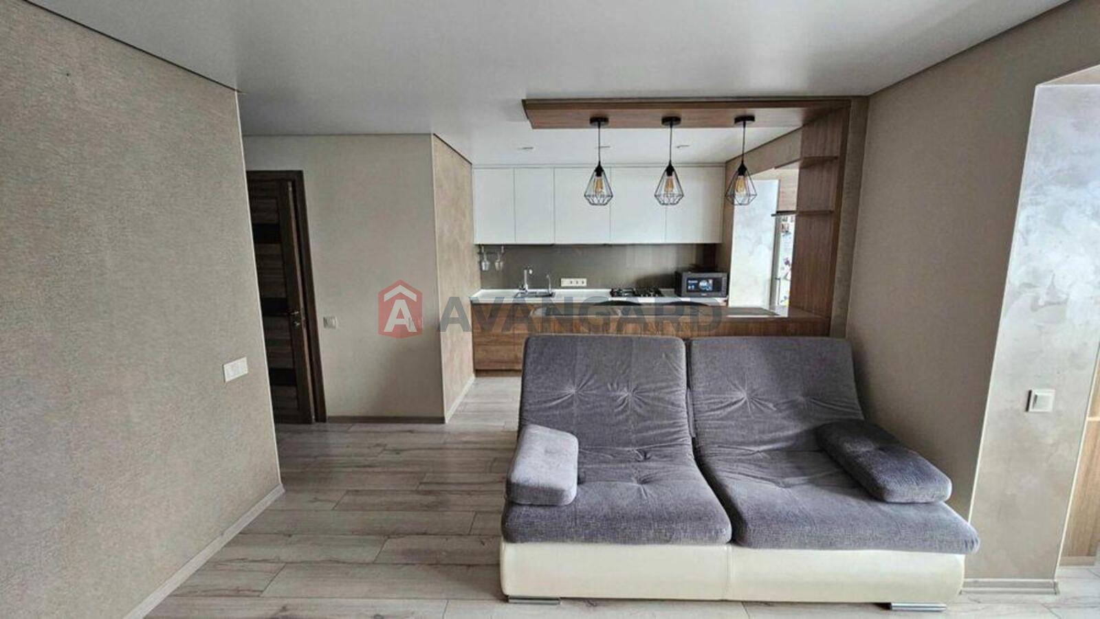 1 ��. ��������, 46/-/6 ��. �., 4/9 ������ ���� 1