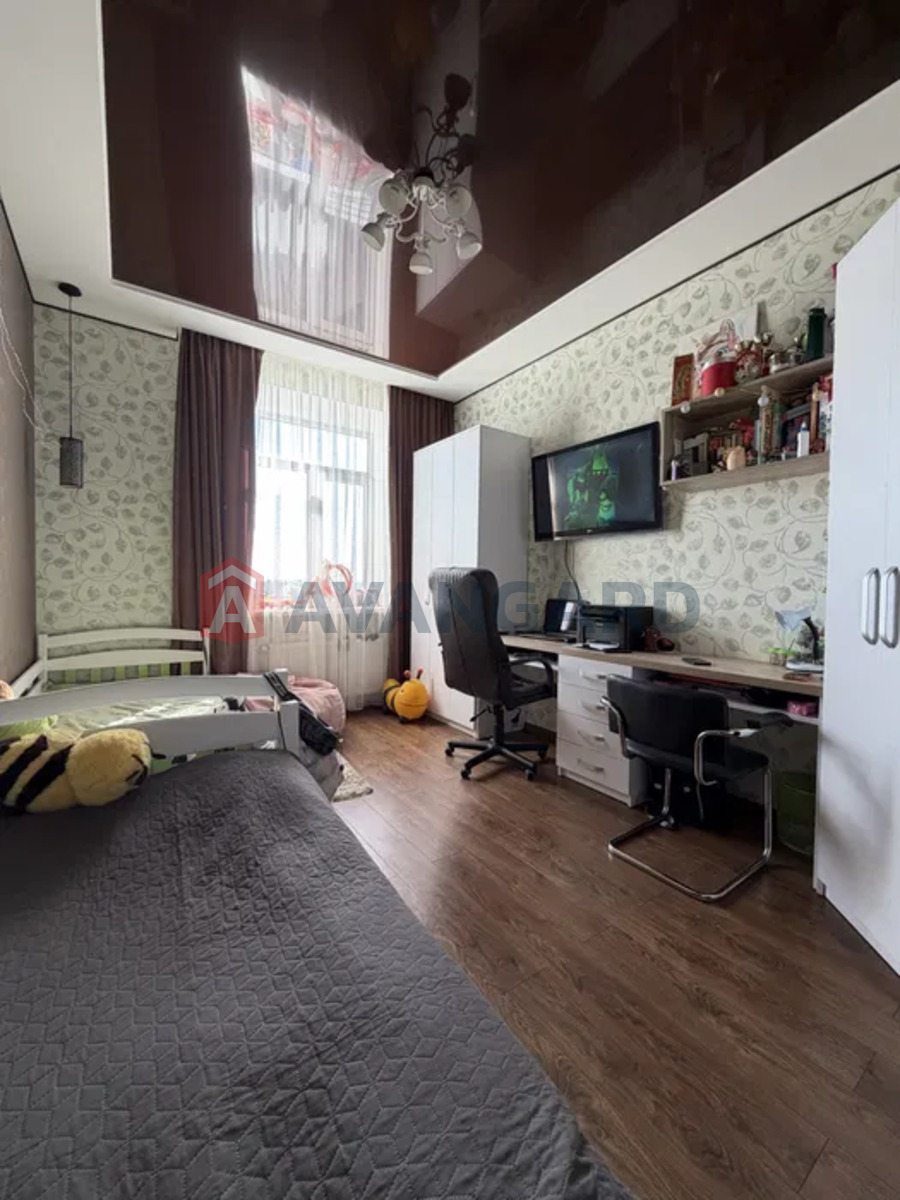 2 ��. ��������, 73/-/16 ��. �., 6/6 ������ ���� 3