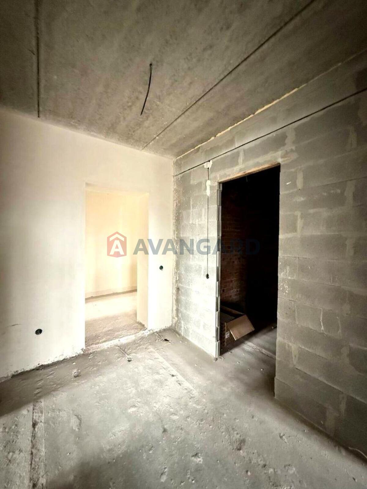 3 ��. ��������, 84/50/12 ��. �., 4/4 ������ ���� 2