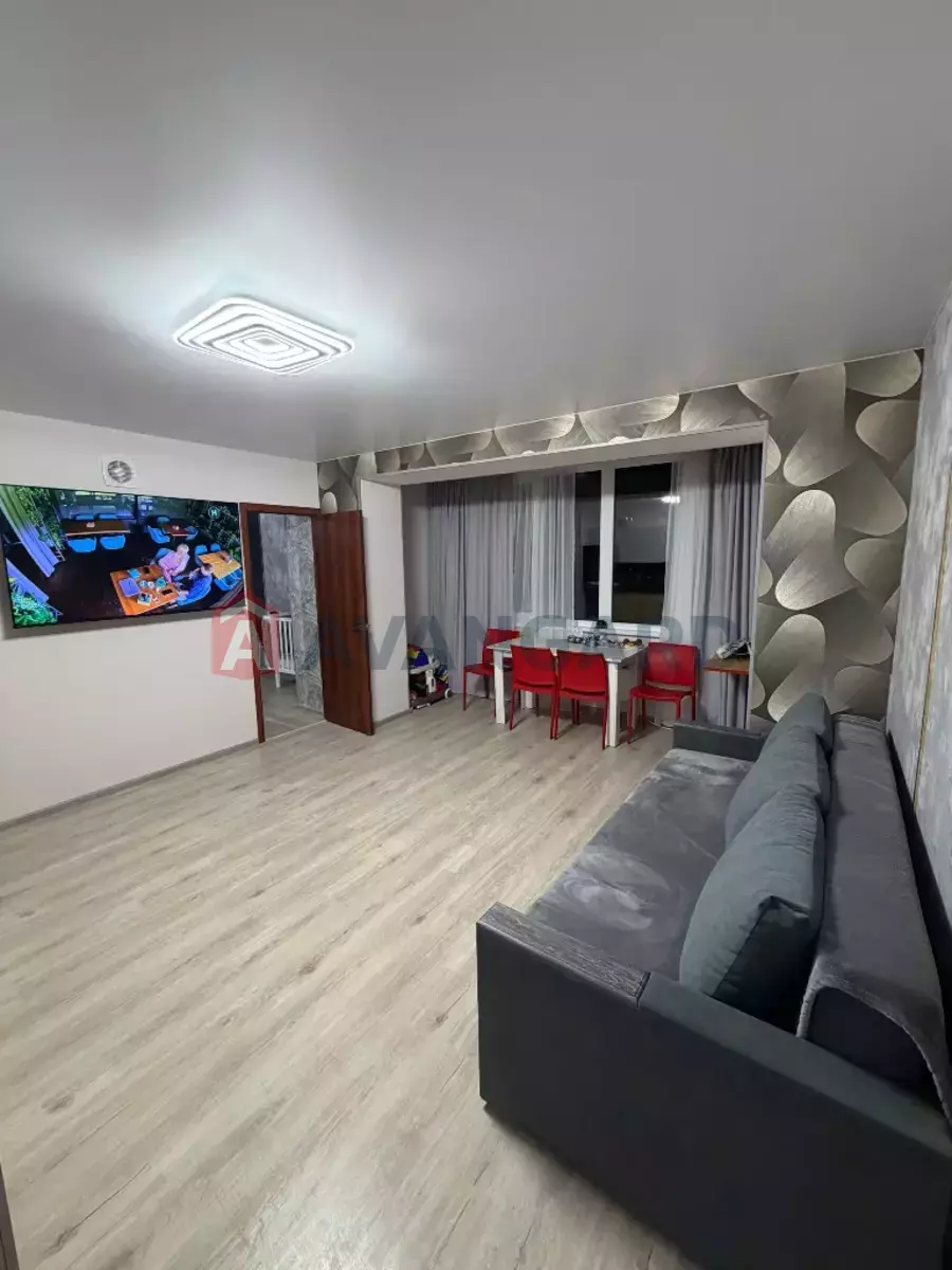 2 ��. ��������, 50/15/29 ��. �., 4/10 ������ ���� 6