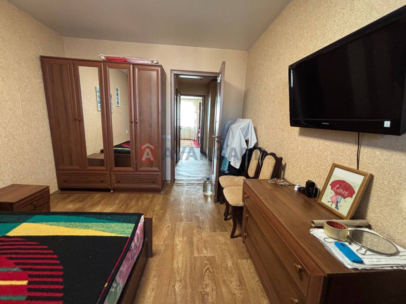 3 ��. ��������, 72/-/9 ��. �., 7/9 ������ ���� 19