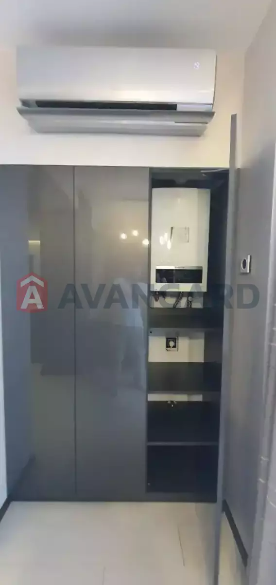 3 ��. ��������, 80/-/- ��. �., 8/9 ������ ���� 19