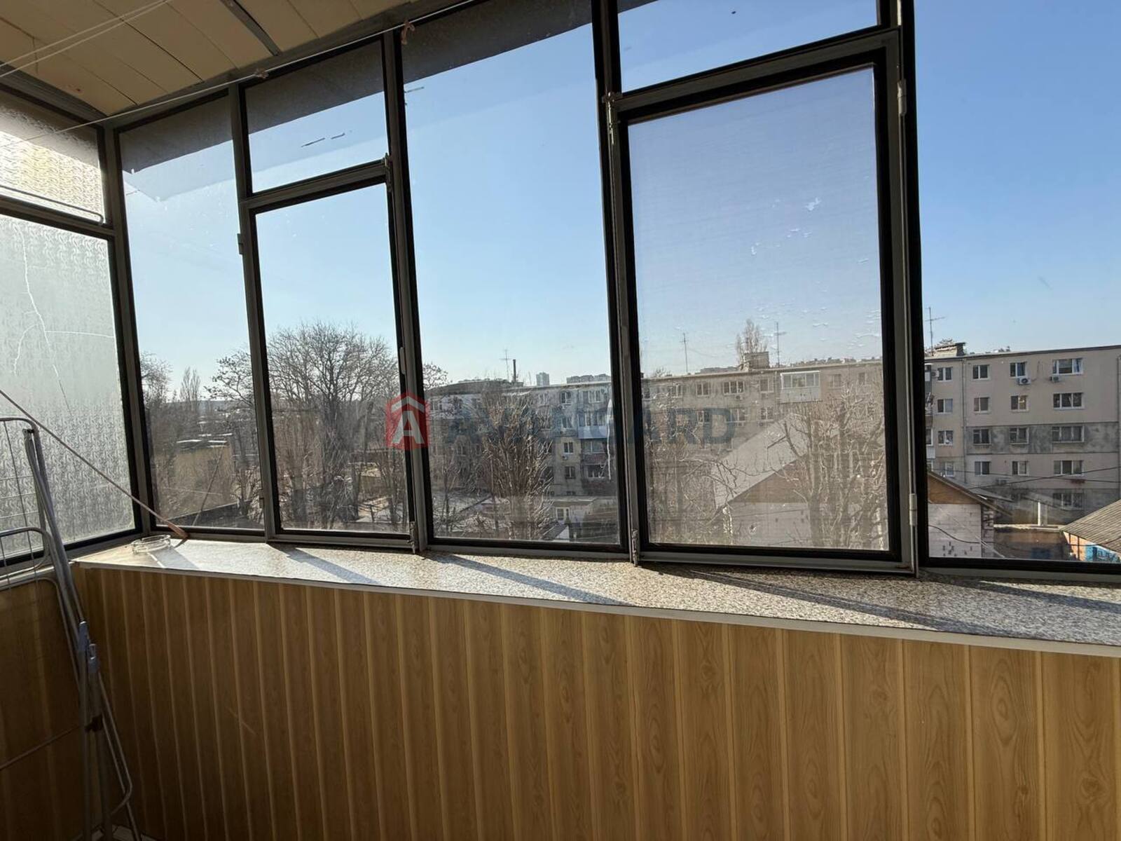 2 ��. ��������, 45,5/28/6 ��. �., 4/5 ������ ���� 12