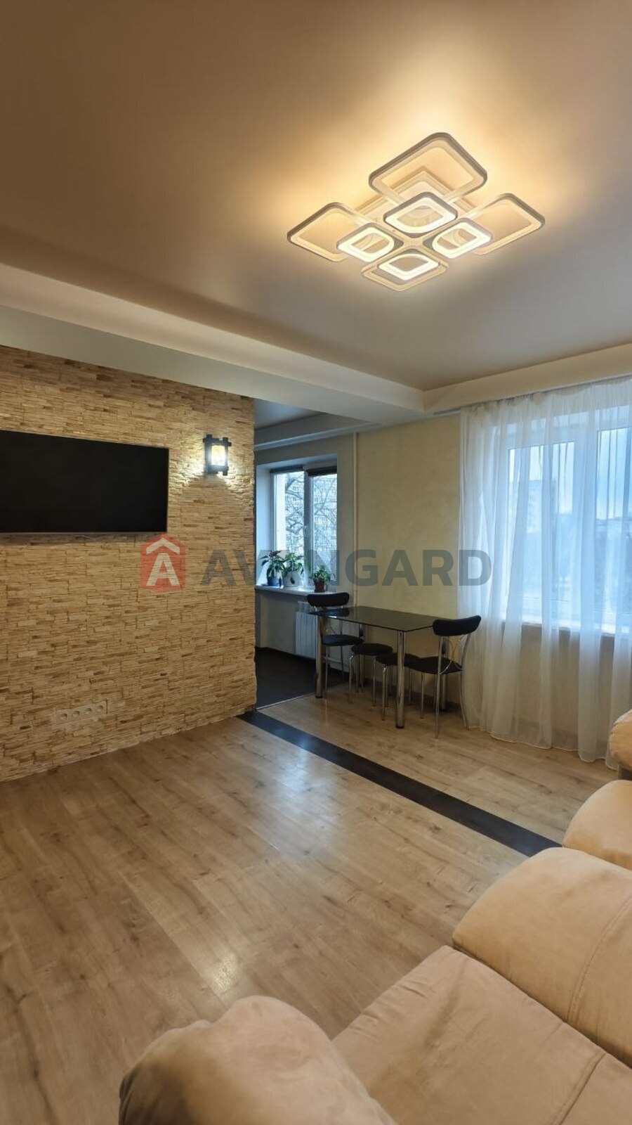 2 ����. ��������, 44/-/6 ��. �., 4/5 ���� ���� 5