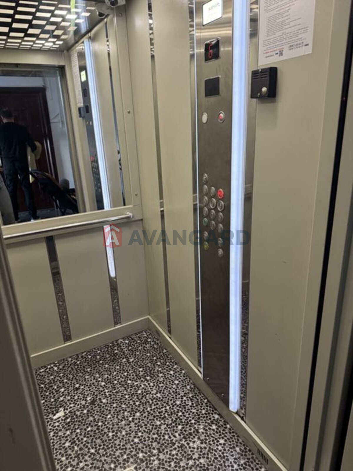 3 . , 109/-/14 . ., 6/8   4