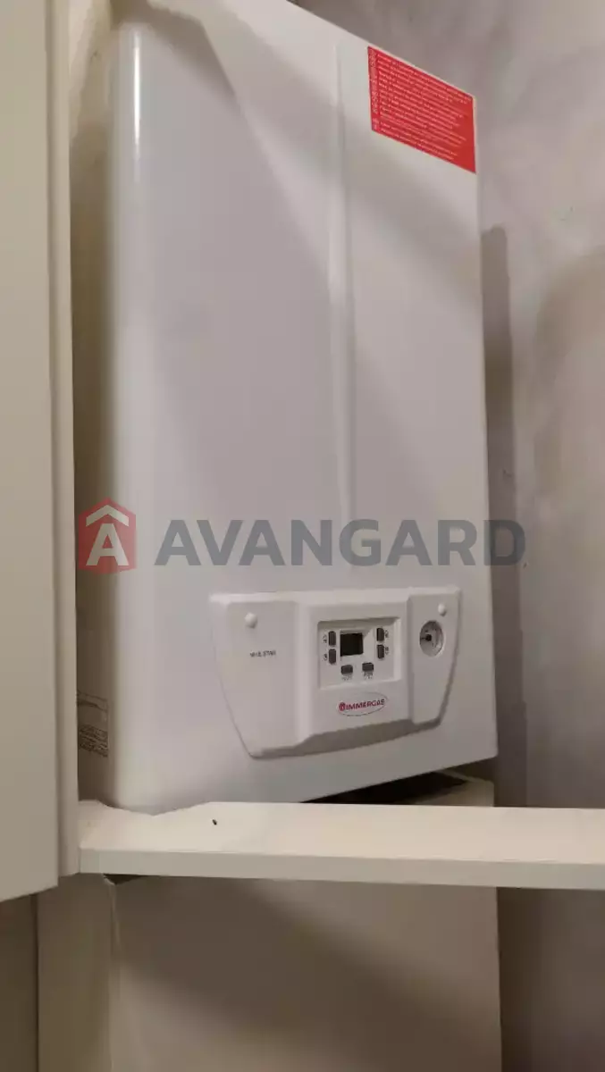 3 ����. ��������, 65/-/- ��. �., 2/2 ���� ���� 17