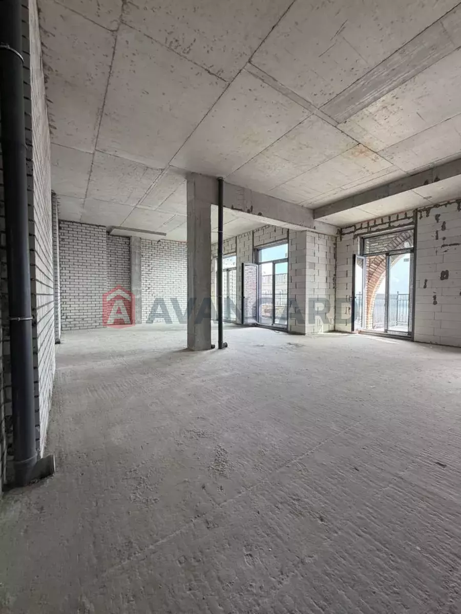 3 ��. ��������, 97/-/20 ��. �., 7/8 ������ ���� 14