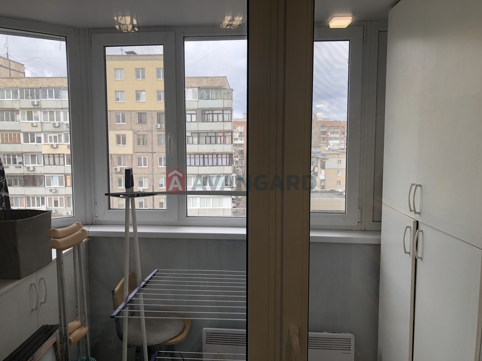 3 ��. ��������, 72/-/12 ��. �., 7/16 ������ ���� 9