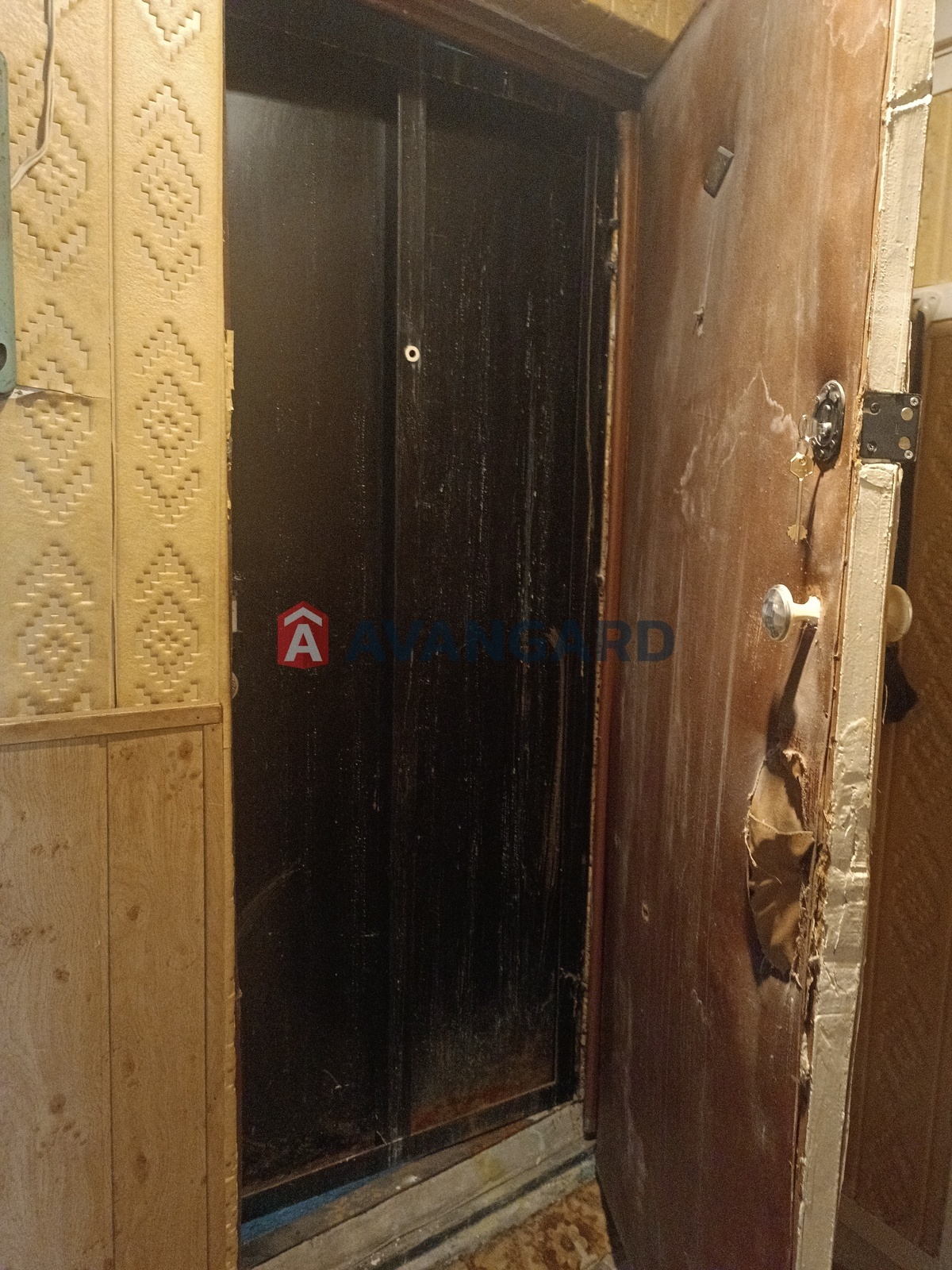 1 ��. ��������, 30,4/15,2/6,8 ��. �., 5/5 ������ ���� 11