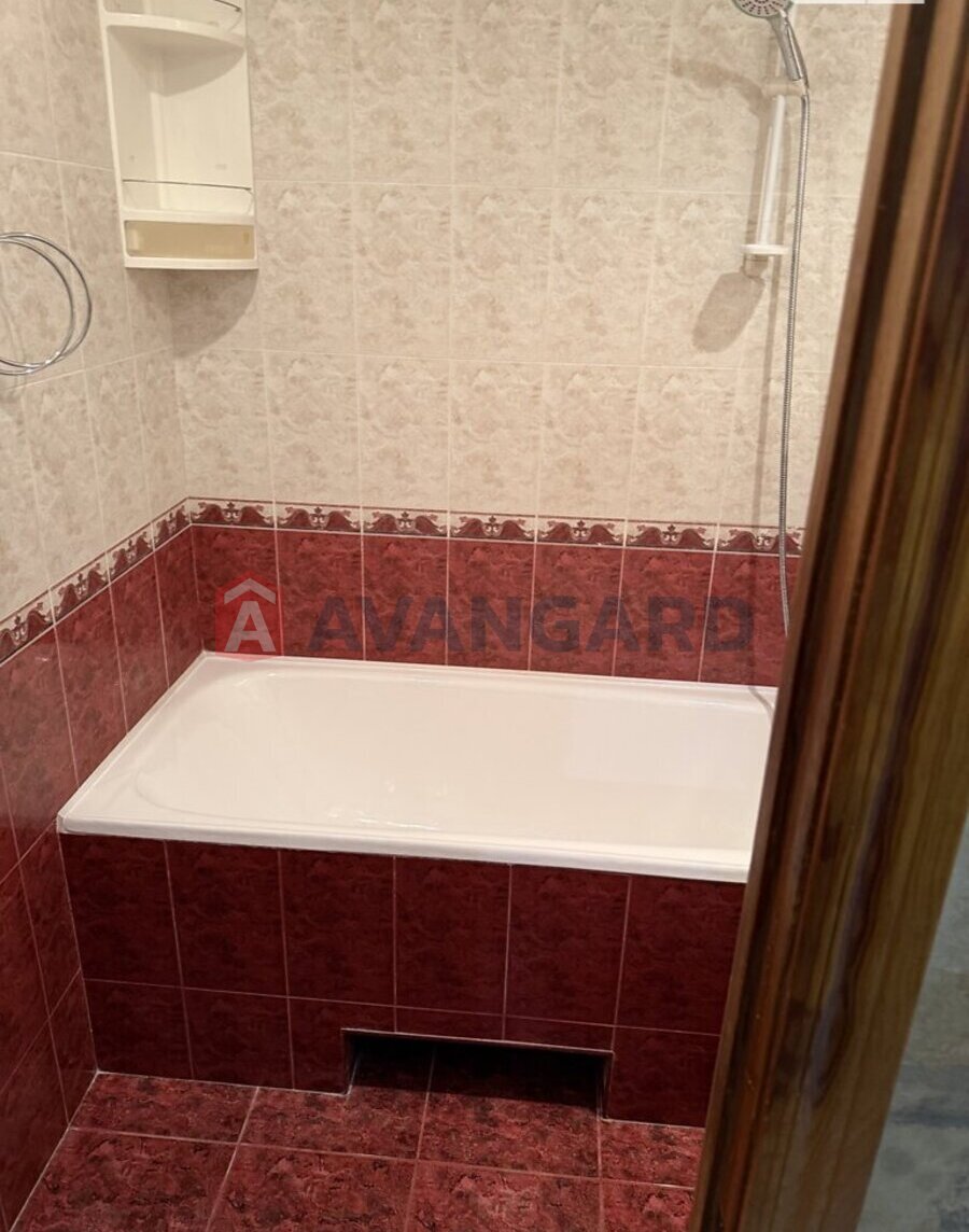 3 ����. ��������, 86/48/9 ��. �., 6/18 ���� ���� 10