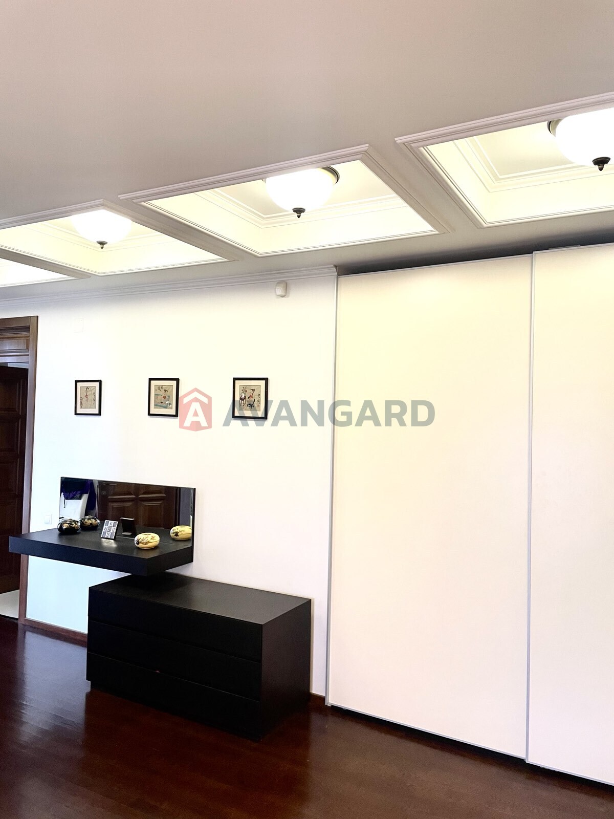 3 ��. ��������, 186/61/14 ��. �., 3/4 ������ ���� 10