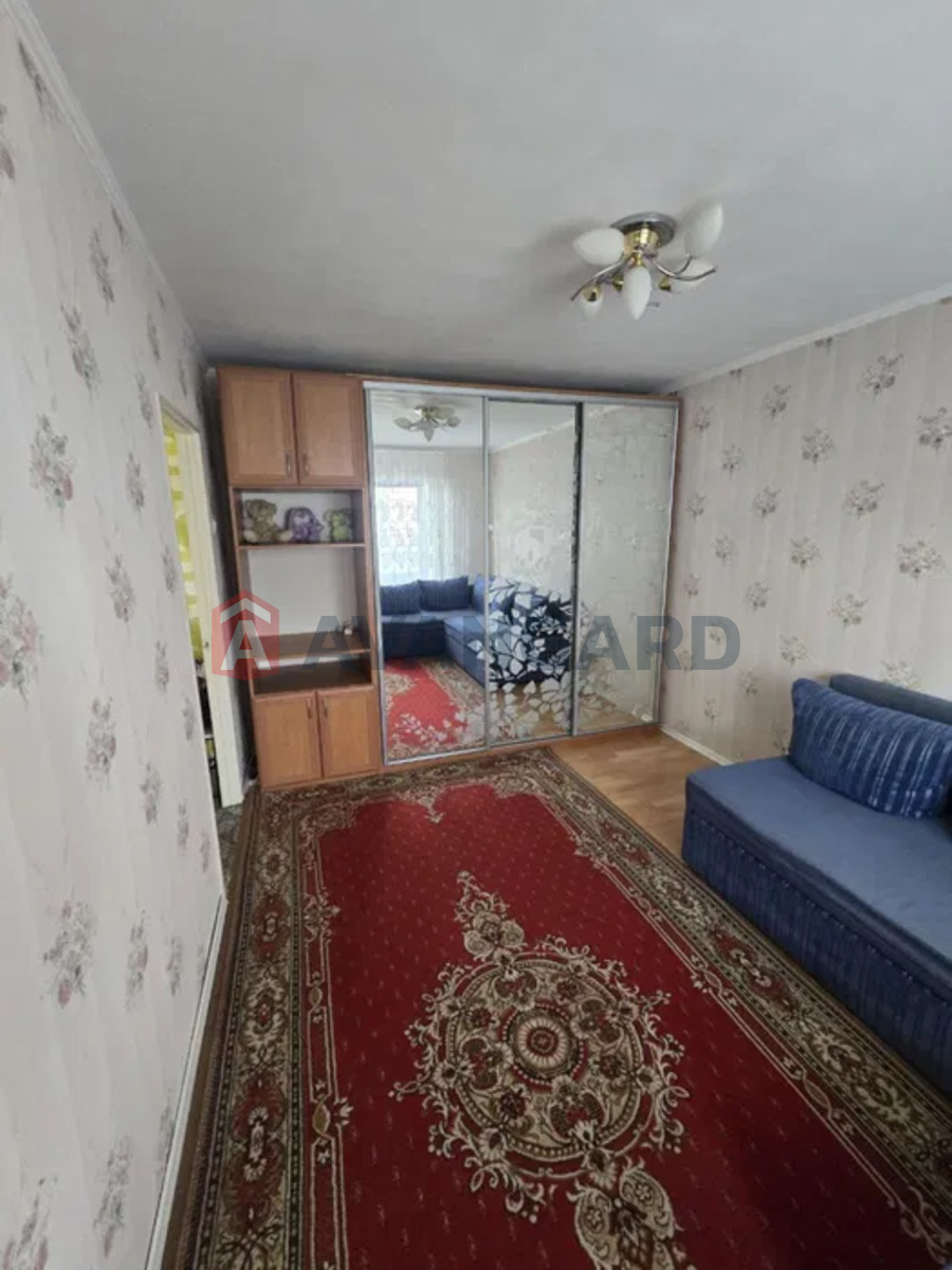 1 . , 28/-/5 . ., 8/9   6