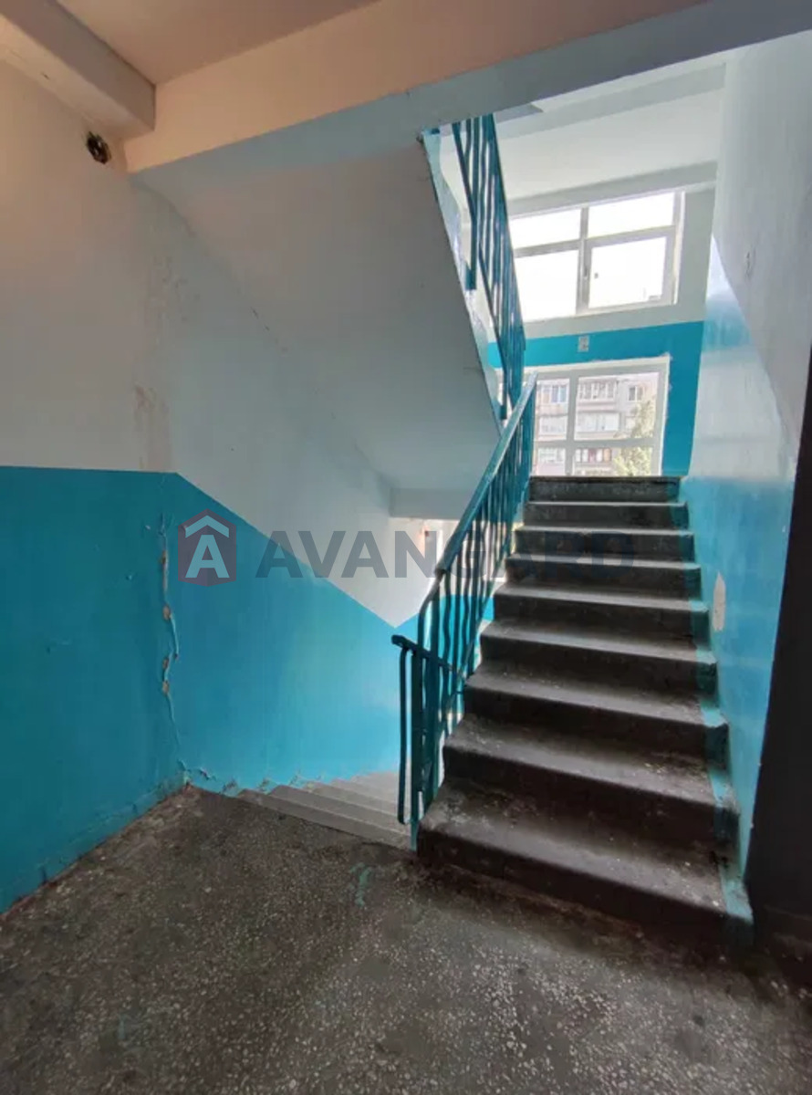 1 . , 28/-/6 . ., 5/9   11