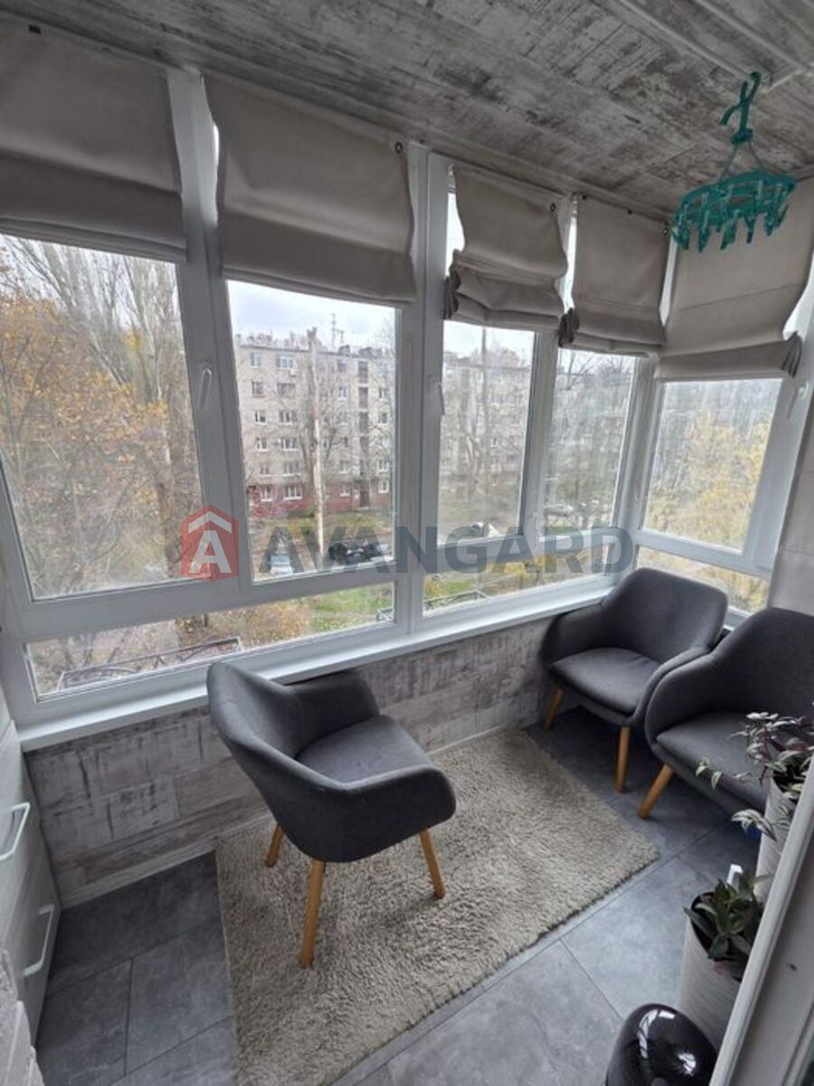 2 . , 44/-/6 . ., 4/5   6