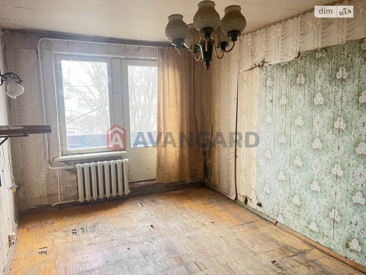 2 ��. ��������, 47/-/- ��. �., 5/5 ������ ���� 3