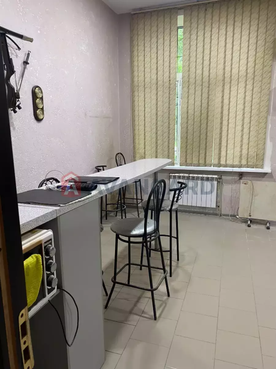 3 ����. ��������, 75/-/- ��. �., 1/1 ���� ���� 1