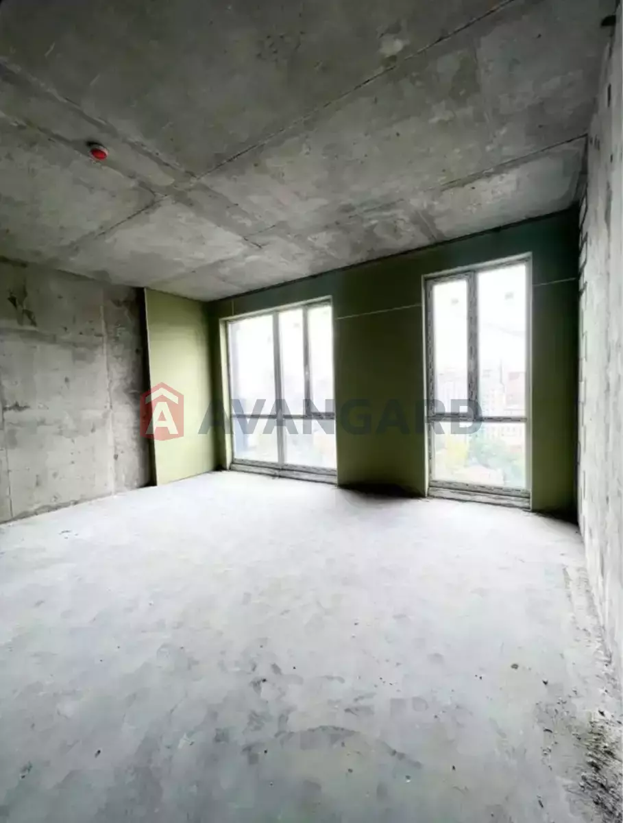 1 ��. ��������, 37/-/- ��. �., 10/19 ������ ���� 4