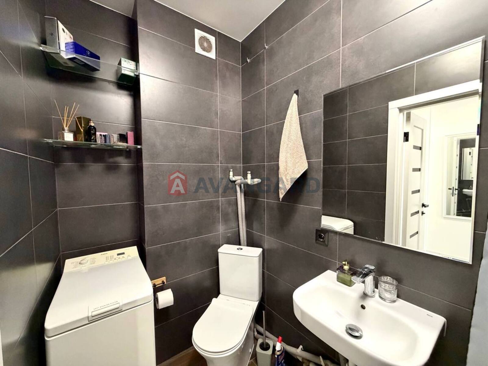 1 ��. ��������, 24/15/5 ��. �., 4/17 ������ ���� 9