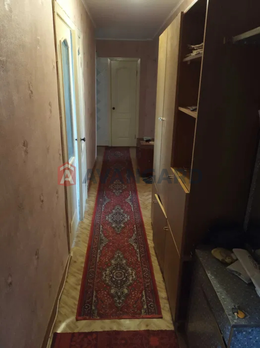 4 . , 82.2/-/7.9 . ., 4/9   5