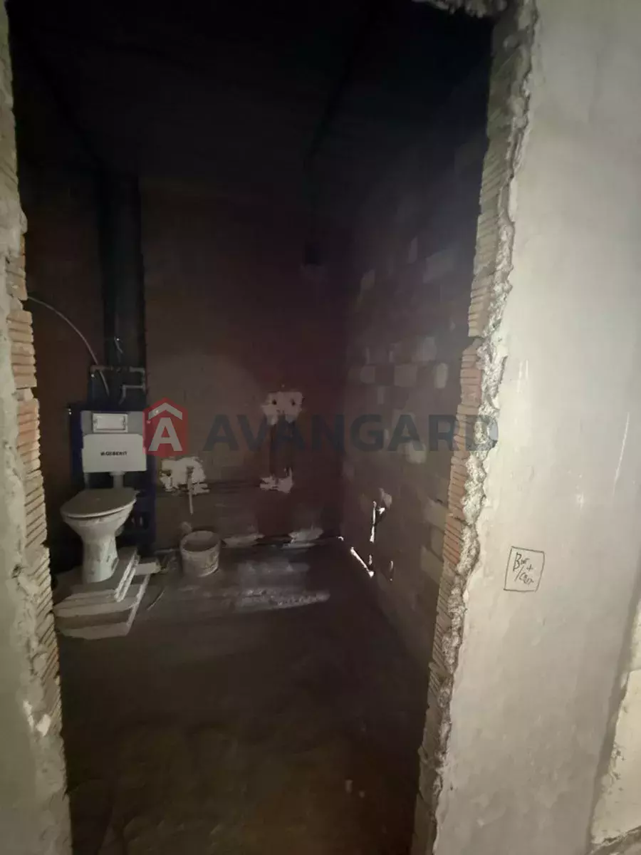 2 ��. ��������, 44/-/20 ��. �., 10/10 ������ ���� 4