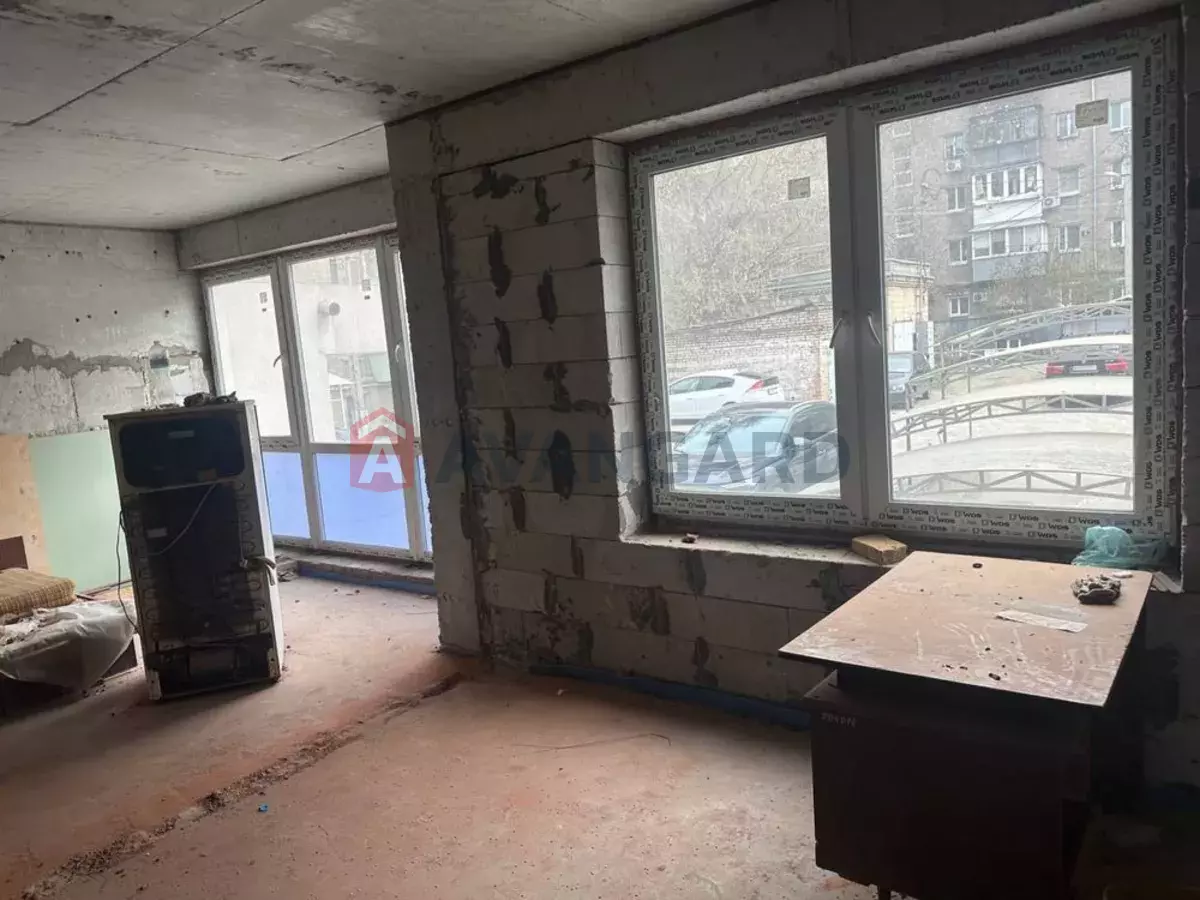 3 ��. ��������, 107/-/45 ��. �., 1/5 ������ ���� 6