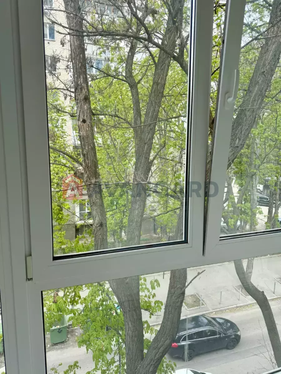 1 ����. ��������, 40/-/25 ��. �., 4/4 ���� ���� 6