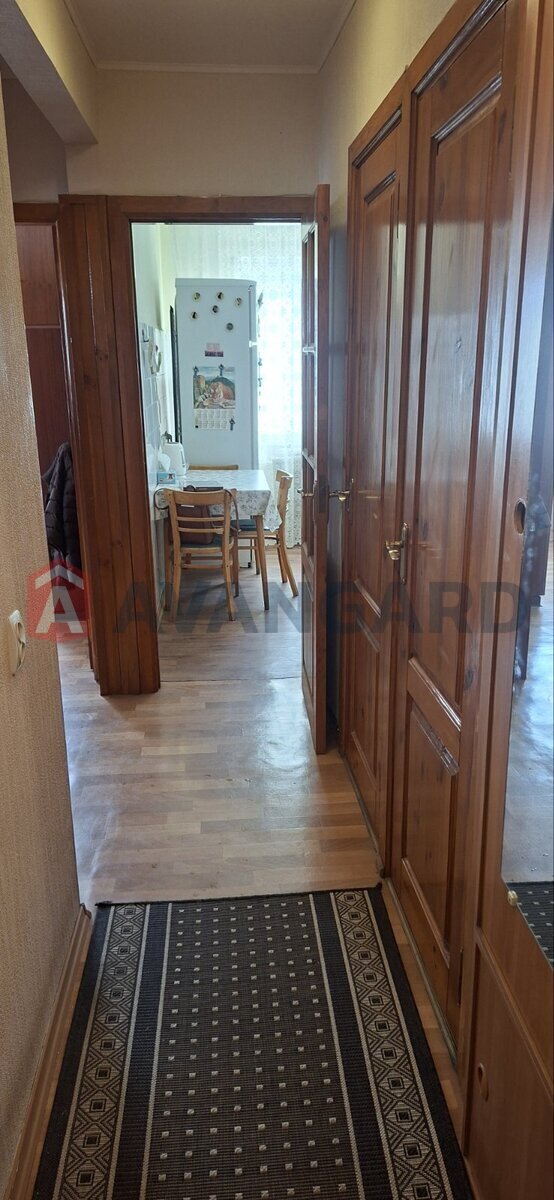 2 ��. ��������, 46/28/7 ��. �., 7/9 ������ ���� 8