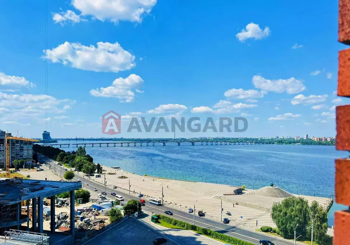 4 ��. ��������, 300/-/25 ��. �., 7/7 ������ ���� 19