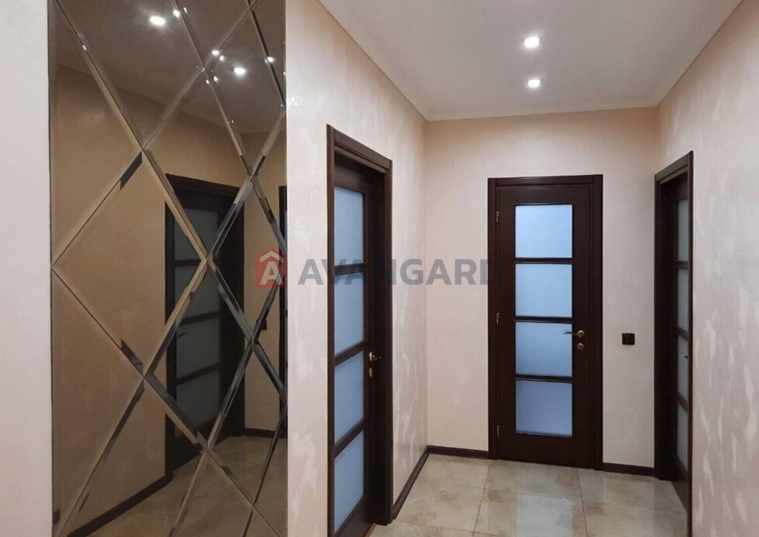 2 ��. ��������, 78/-/16 ��. �., 4/7 ������ ���� 11