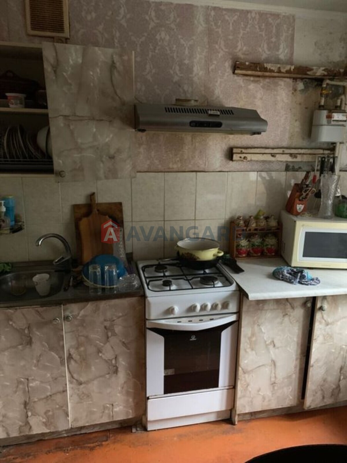 2 ��. ��������, 42/-/5 ��. �., 2/5 ������ ���� 4