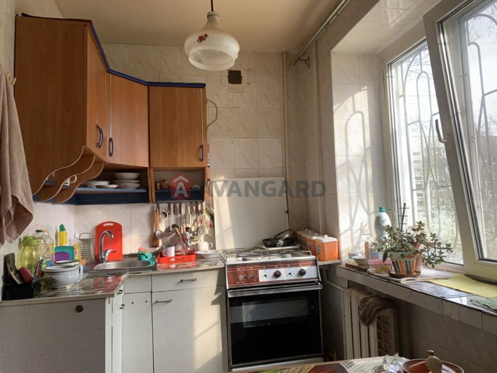 1 ��. ��������, 35/-/7 ��. �., 2/5 ������ ���� 3