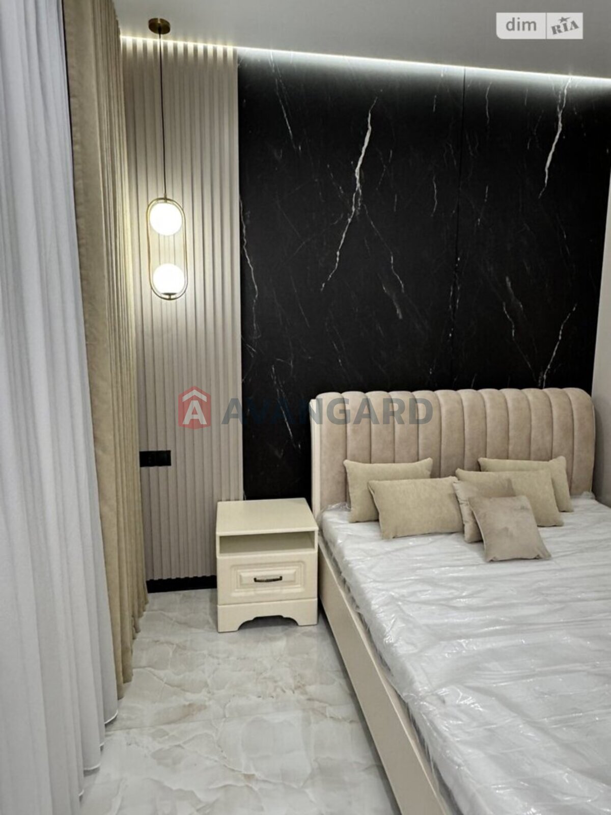 1 ��. ��������, 58/-/- ��. �., 7/15 ������ ���� 17