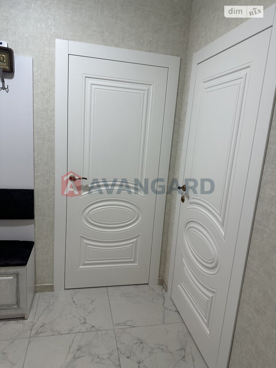 3 кім. квартира, 80/60/17 кв. м., 3/3 поверх фото 3 3 кім. квартира, 80/60/17 кв. м., 3/3 поверх фото 3