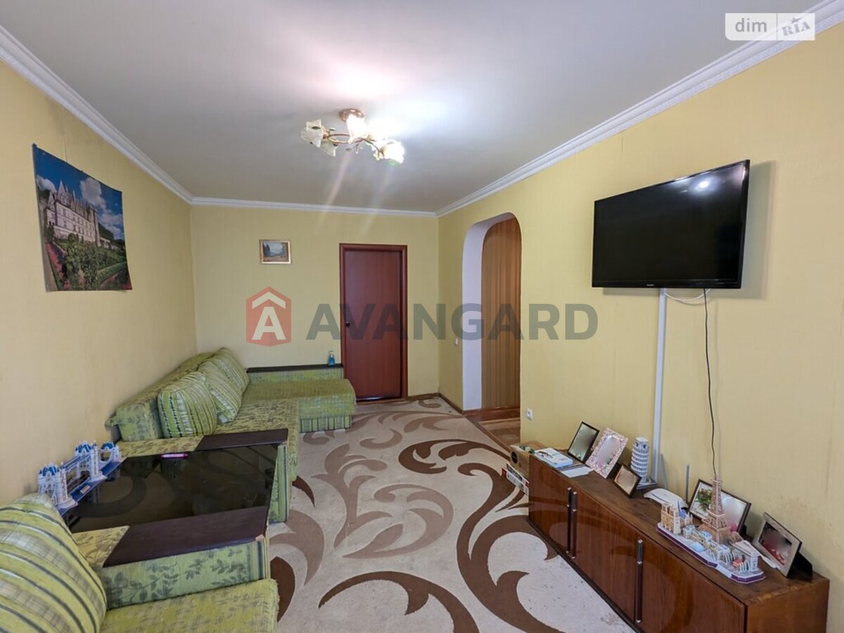 3 . , 68/42/8 . ., 7/9   4