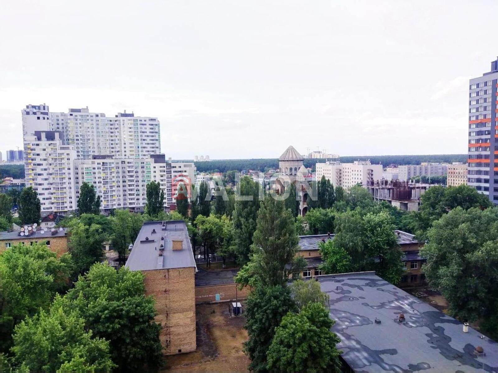 1 ��. ��������, 31/22/5 ��. �., 12/12 ������ ���� 2