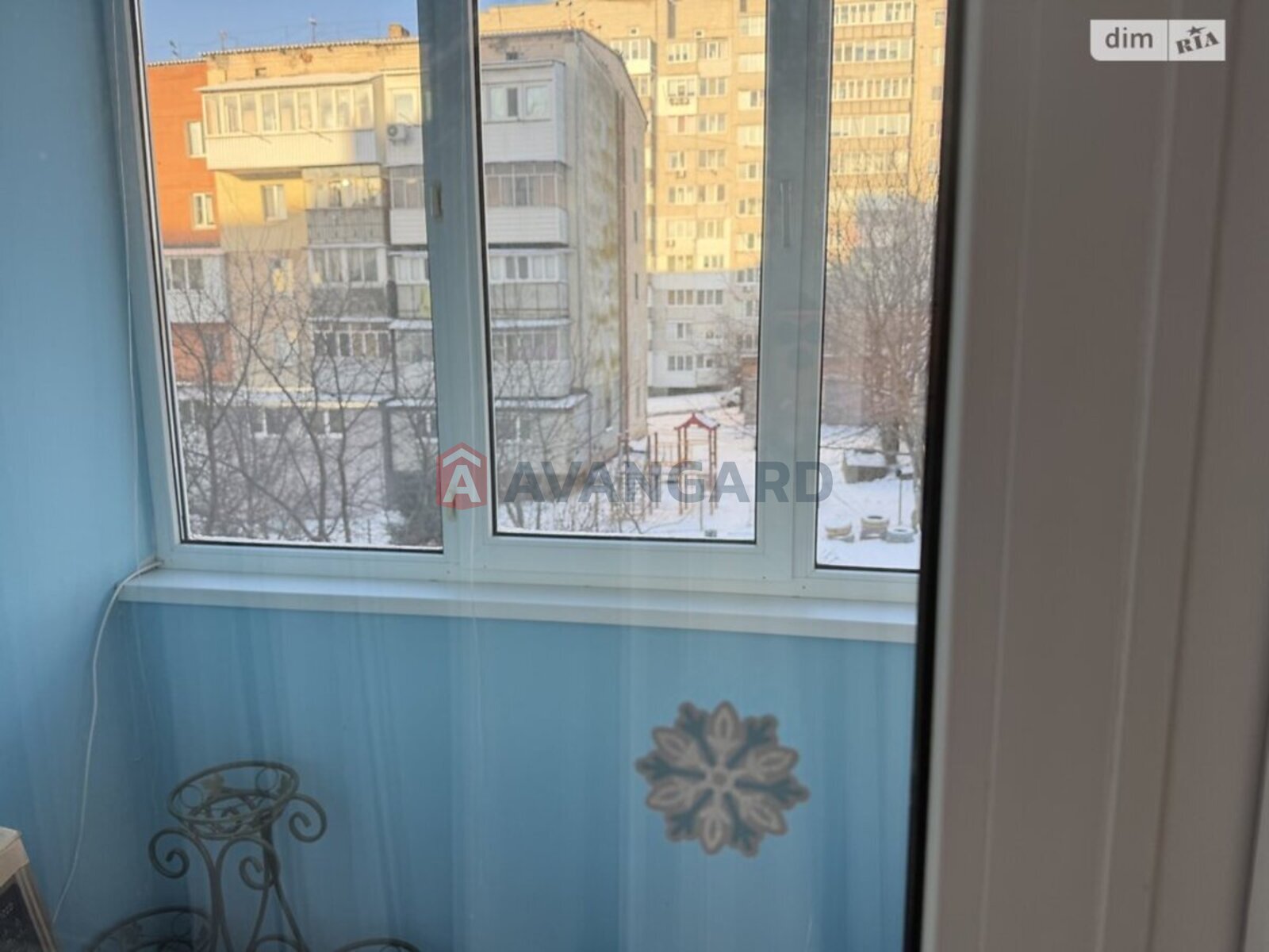 3 ��. ��������, 100/-/18 ��. �., 2/9 ������ ���� 11