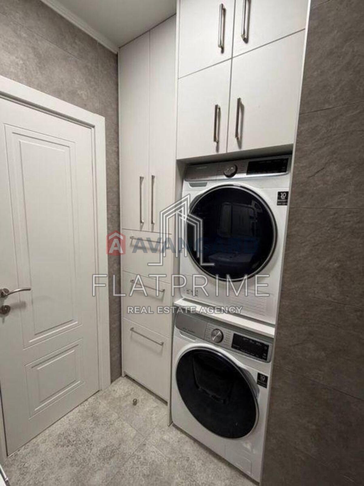 3 ��. ��������, 100/50/30 ��. �., 8/26 ������ ���� 9