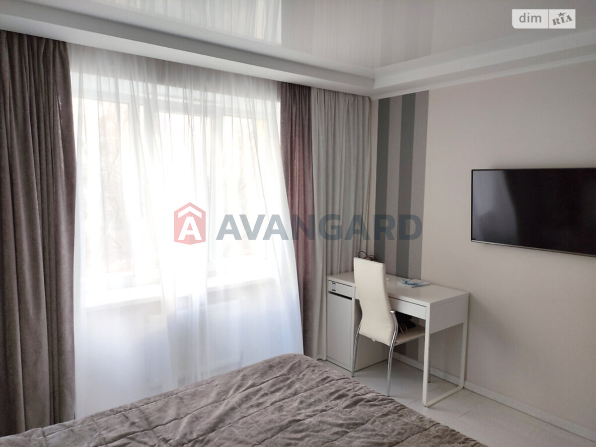 3 ��. ��������, 88/43/16 ��. �., 3/10 ������ ���� 23