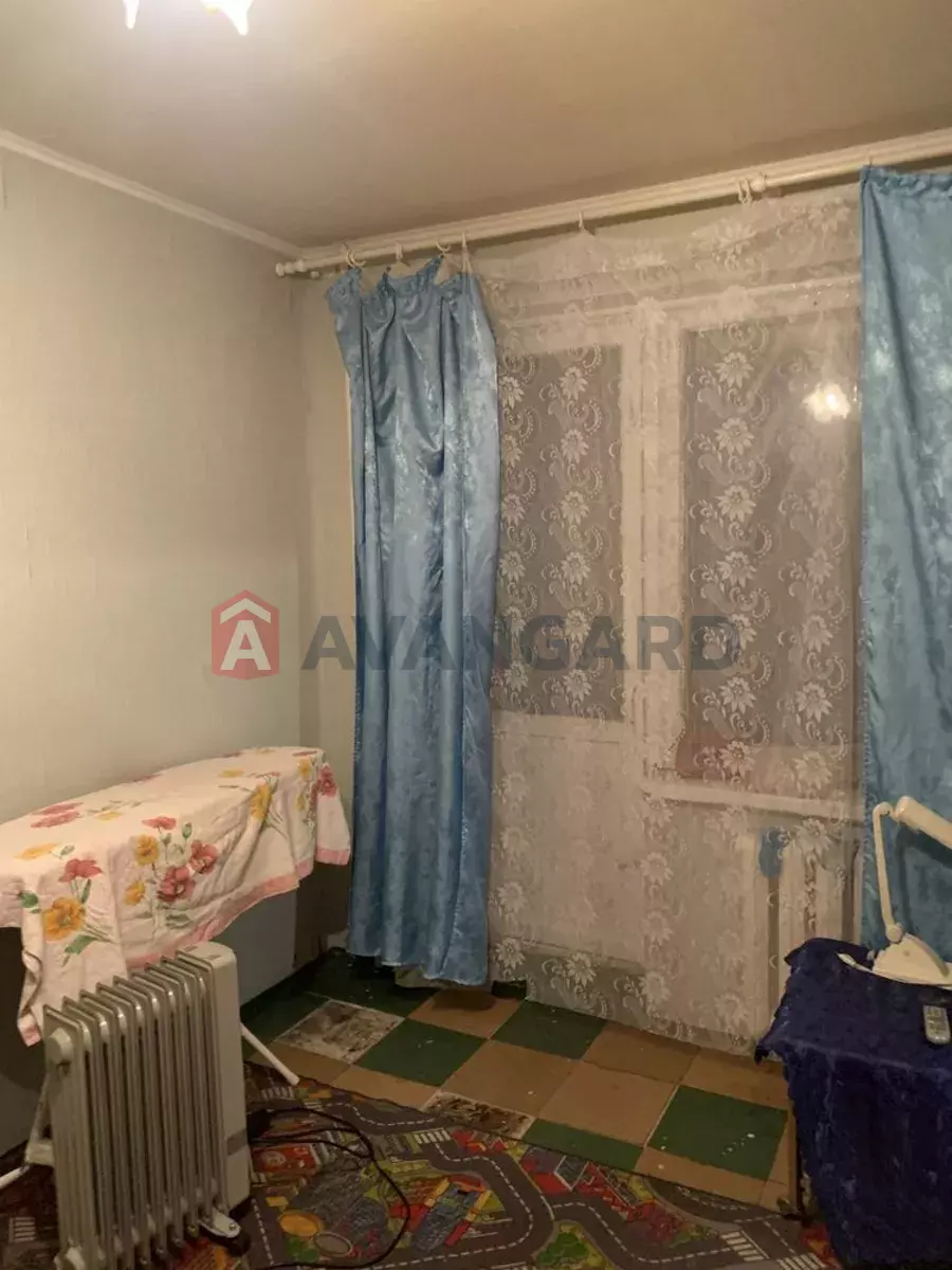 3 ��. ��������, 58/-/7 ��. �., 1/9 ������ ���� 8