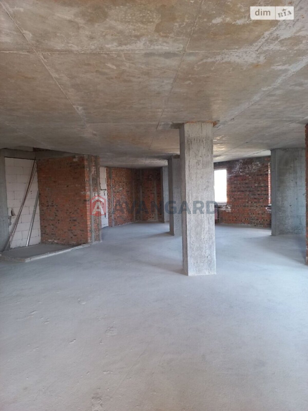 4 ��. ��������, 215/78/15 ��. �., 16/16 ������ ���� 7