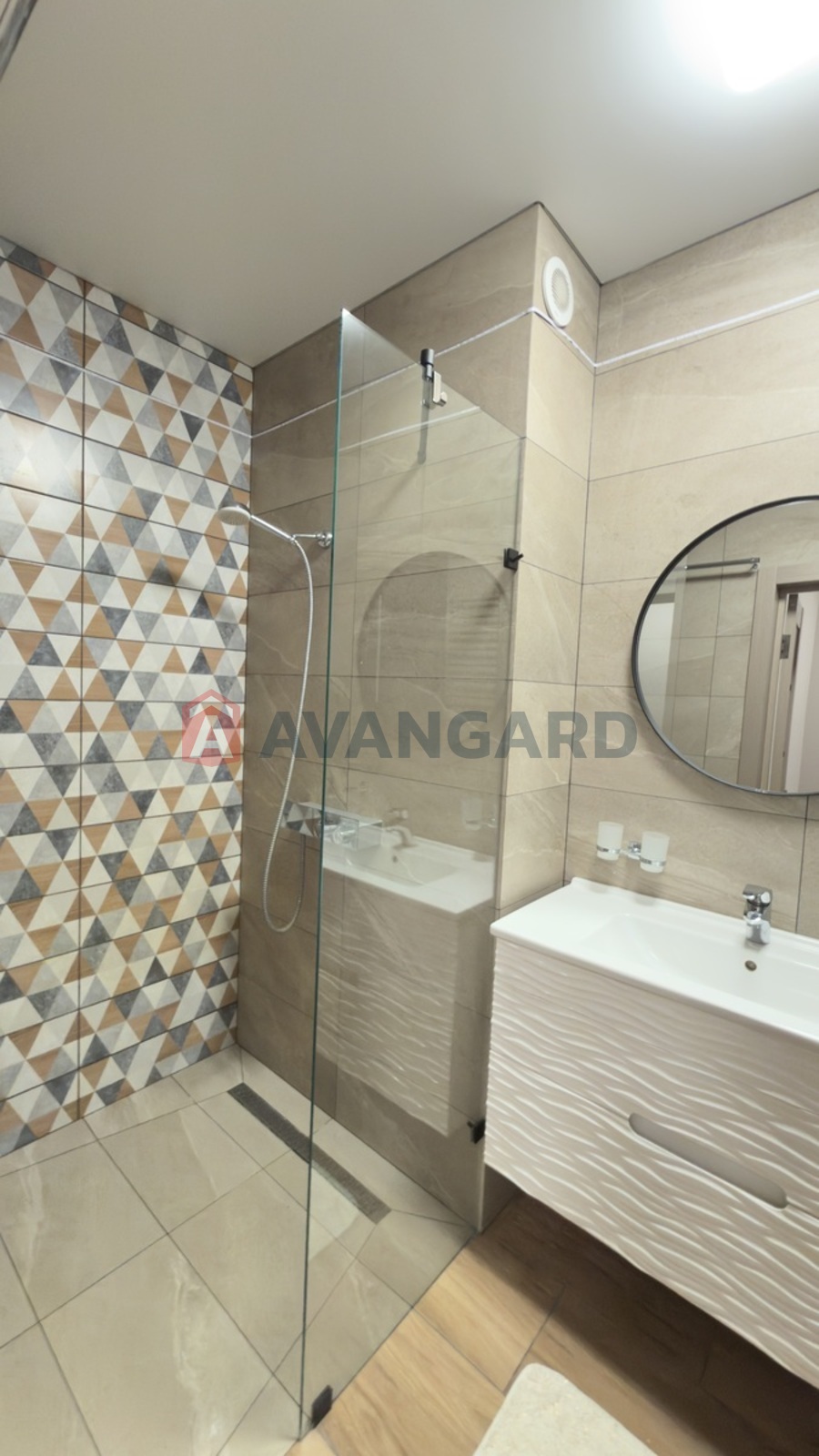 5 ��. ��������, 135/80/12 ��. �., 24/25 ������ ���� 16