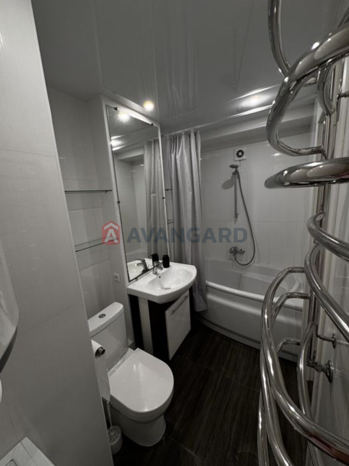 2 ��. ��������, 42/-/10 ��. �., 2/5 ������ ���� 7