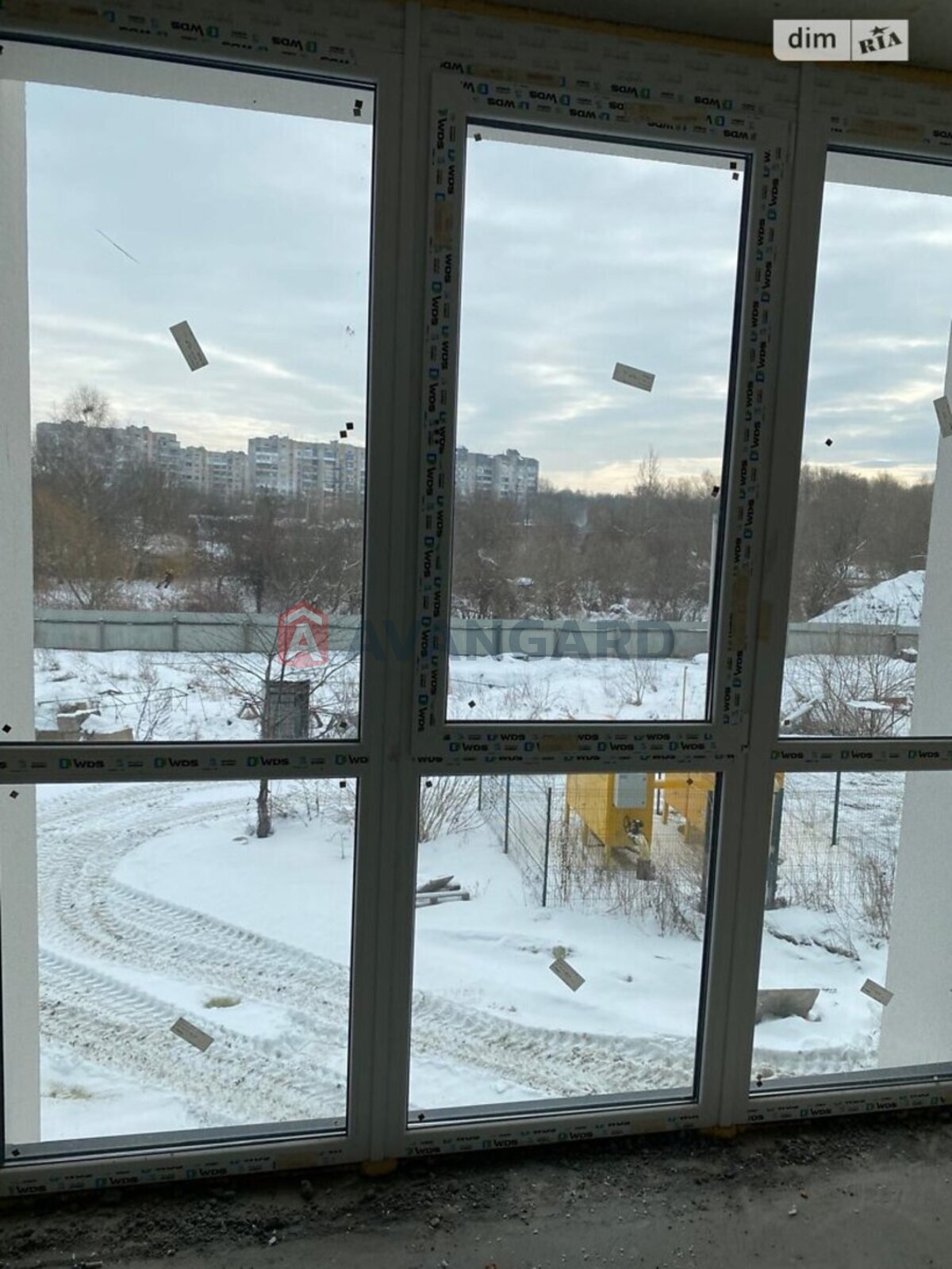 1 ����. ��������, 40/-/- ��. �., 2/10 ���� ���� 9