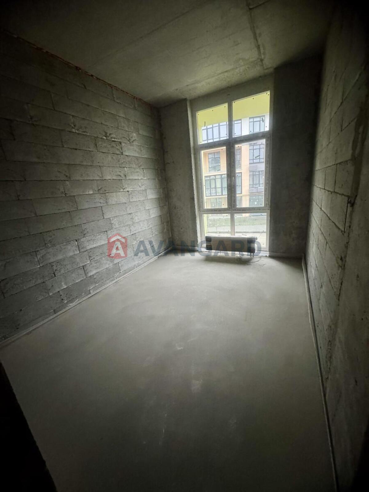 3 ����. ��������, 74/38/13 ��. �., 2/4 ���� ���� 5