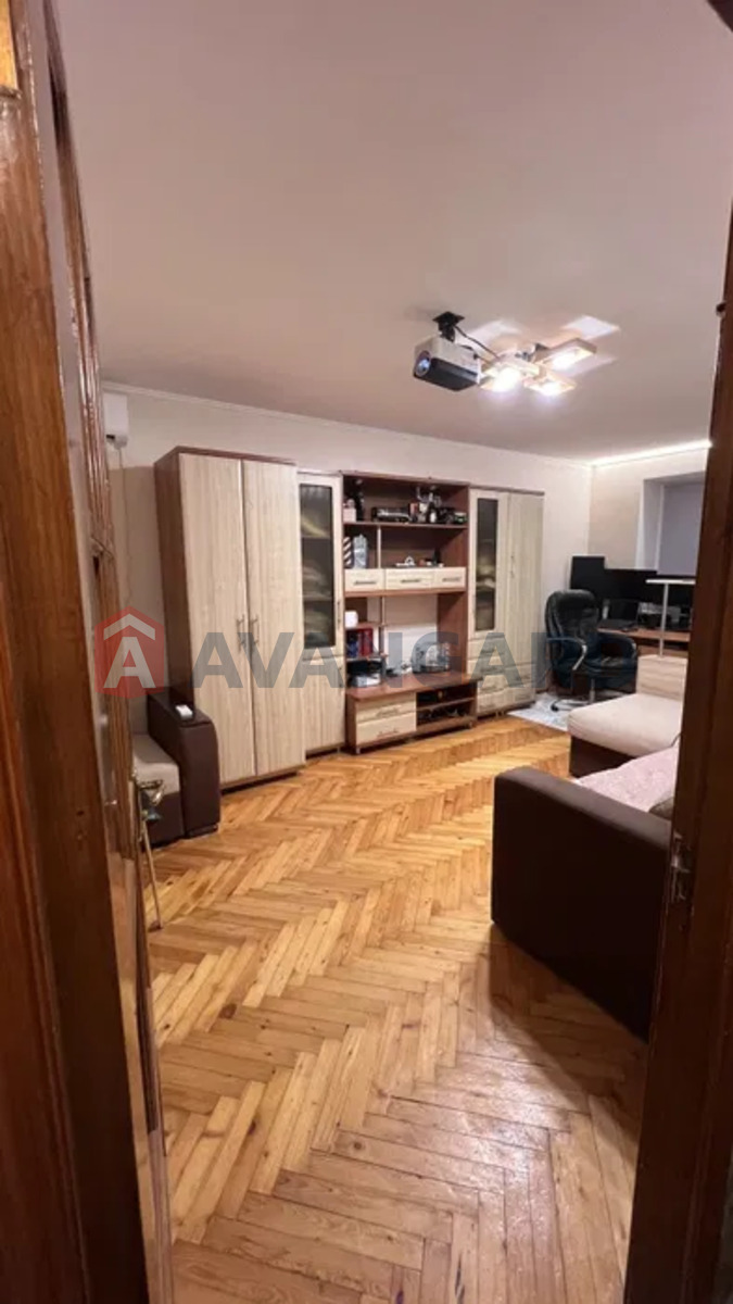 1 ����. ��������, 30/-/5 ��. �., 5/9 ���� ���� 1