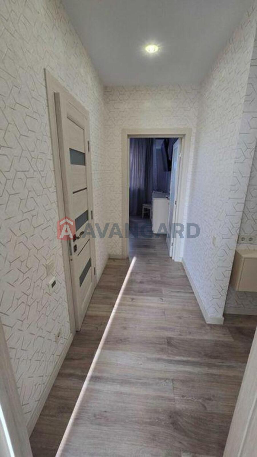 3 ��. ��������, 86/-/16 ��. �., 6/20 ������ ���� 12