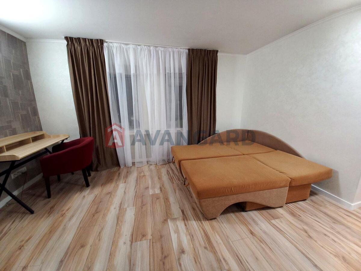 1 . , 36.4 / 17.6 / 8 ? . ., 10/18   7