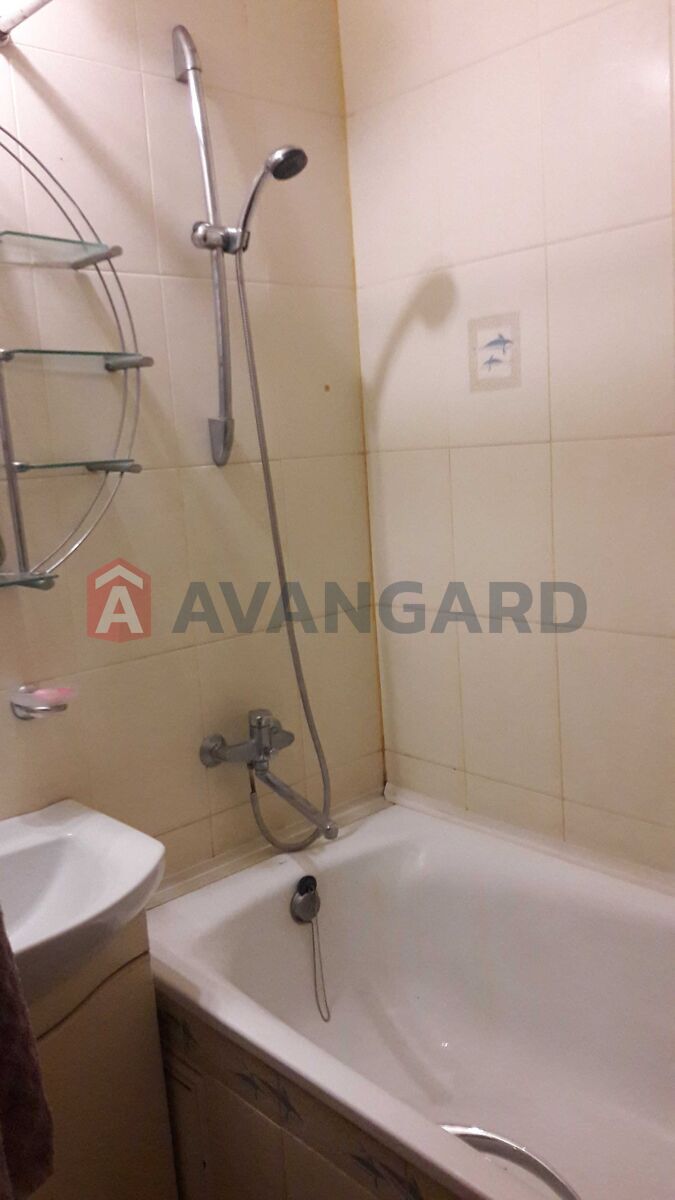 2 ��. ��������, 55/32/8 ��. �., 3/5 ������ ���� 4