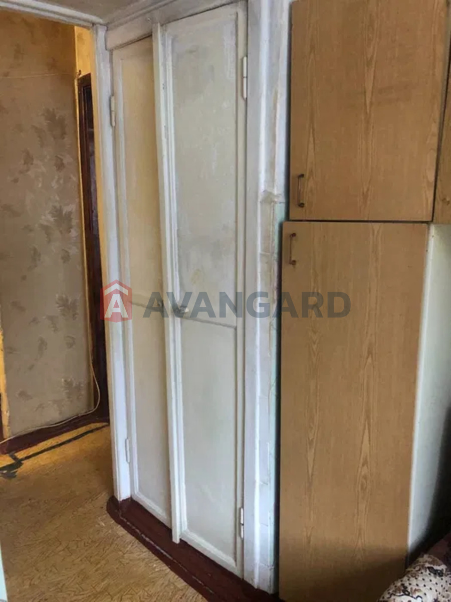 2 ��. ��������, 43/-/6 ��. �., 1/5 ������ ���� 4